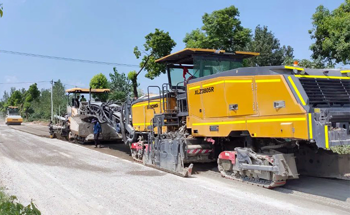 必发冷再生气XLZ3805R安徽省道施工应用