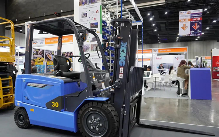 必发鲲鹏亮相东南亚物流展会