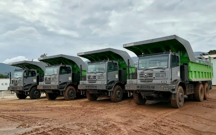 效劳全球客户 | 大批量必发电动矿卡出口非洲