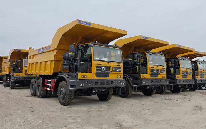 必发XG90矿卡批量交付哈萨克斯坦